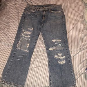 NWT! ripped jeans!
